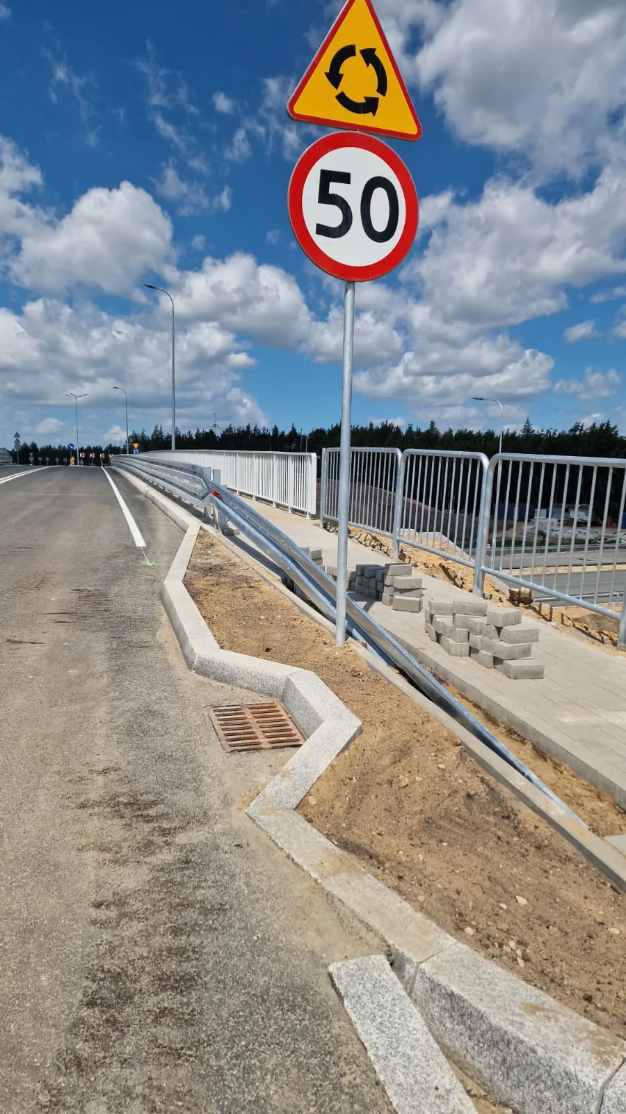Zakończenie bariery energochłonnej — element końcowy